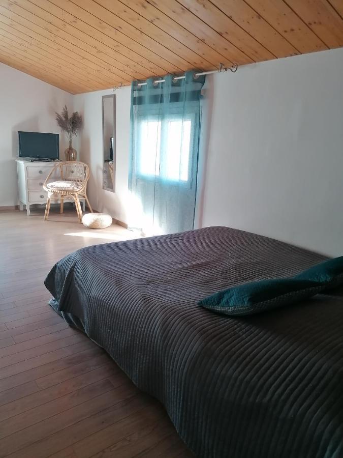 Chambre Familiale "Le Pecher" Saillans  Eksteriør bilde